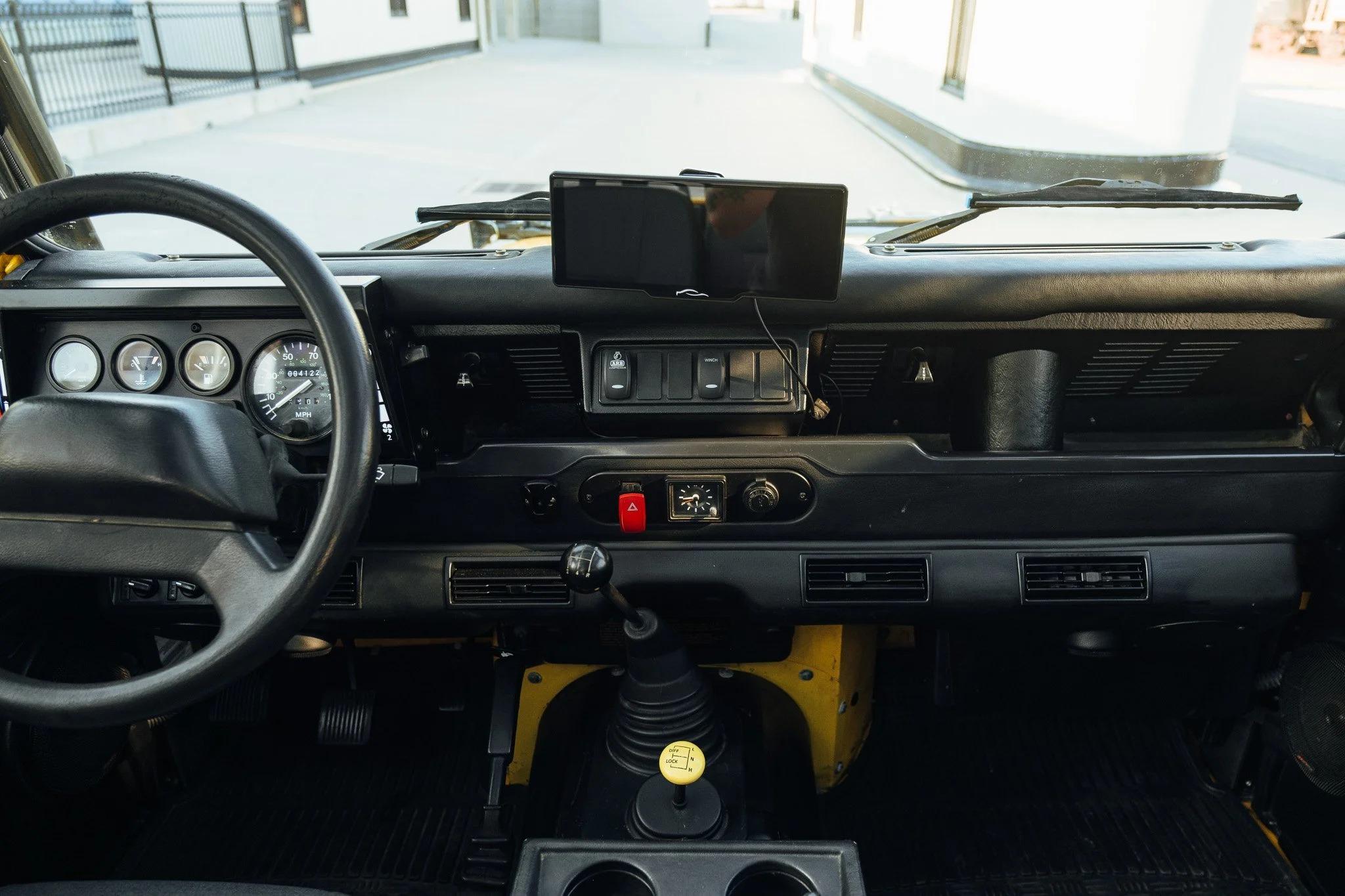 1994 Land Rover Defender 90 NAS