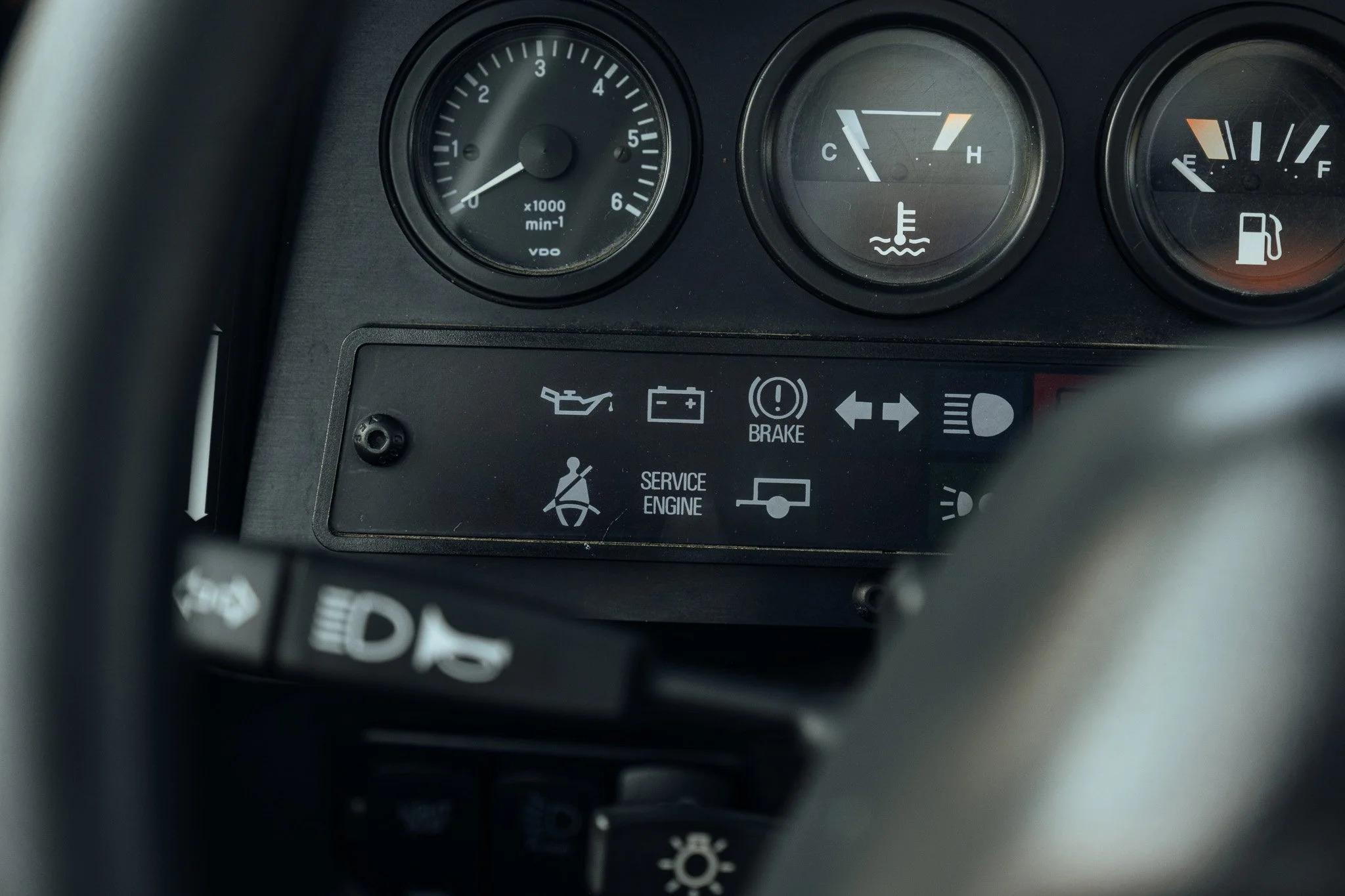 1994 Land Rover Defender 90 NAS