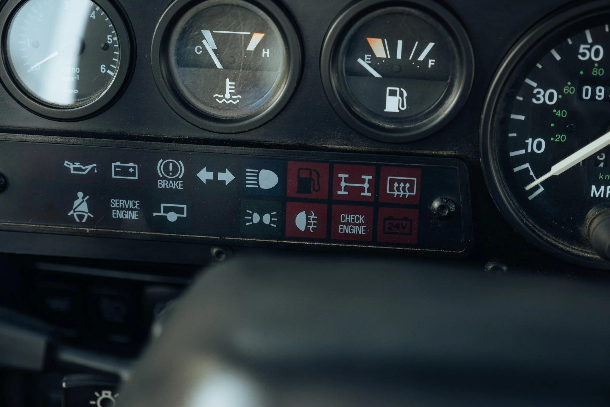 1994 Land Rover Defender 90 NAS