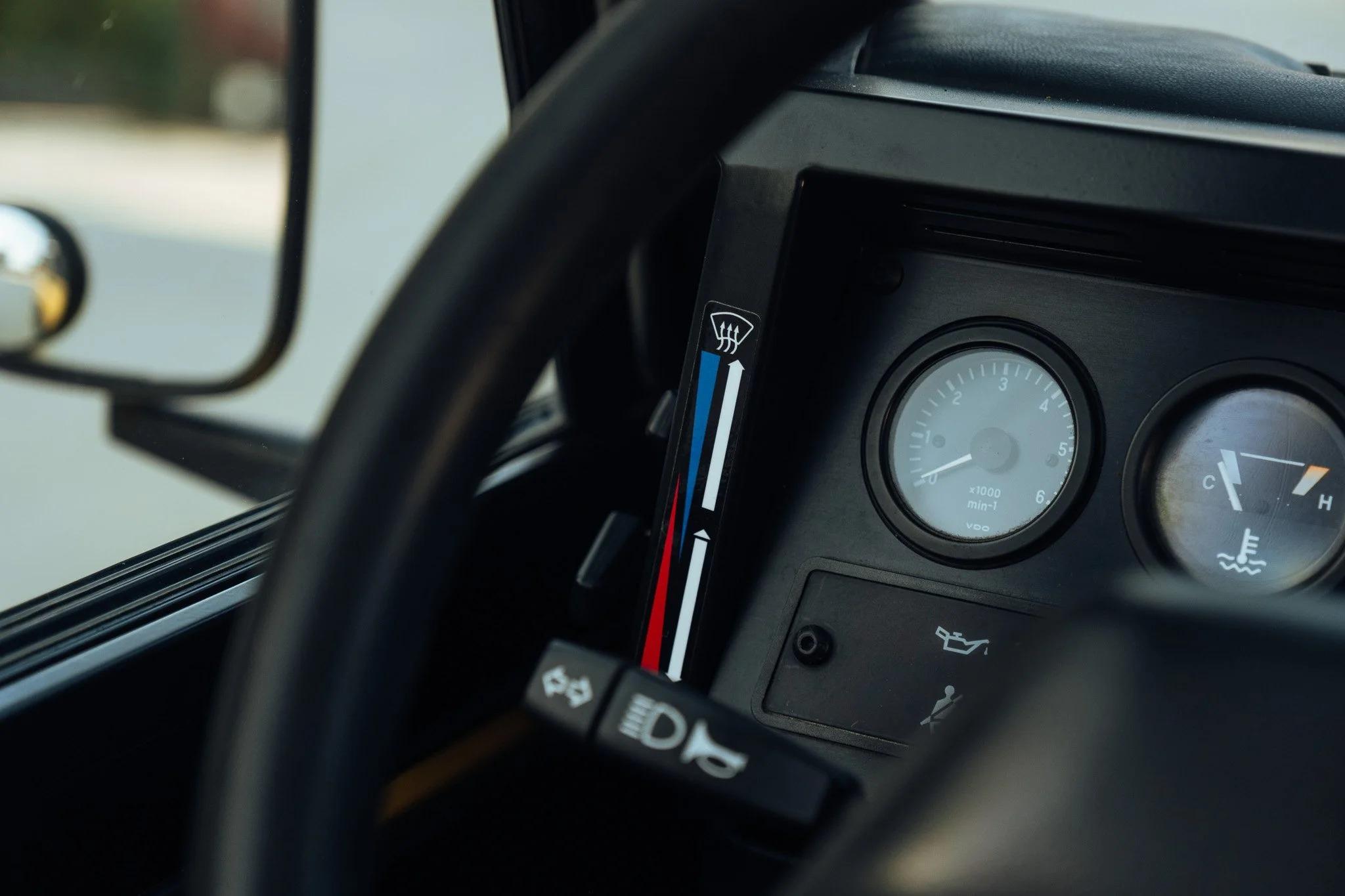 1994 Land Rover Defender 90 NAS