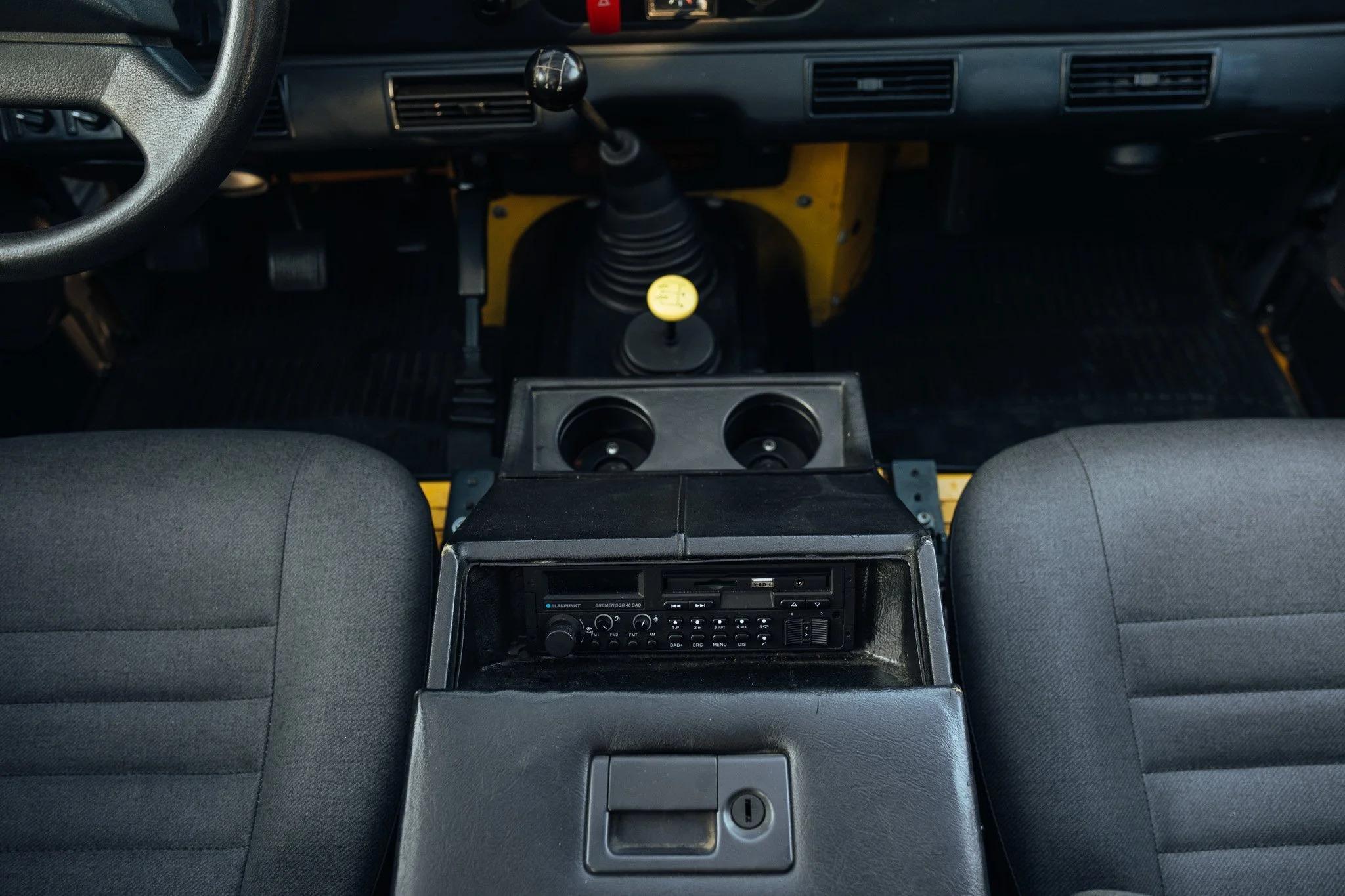 1994 Land Rover Defender 90 NAS