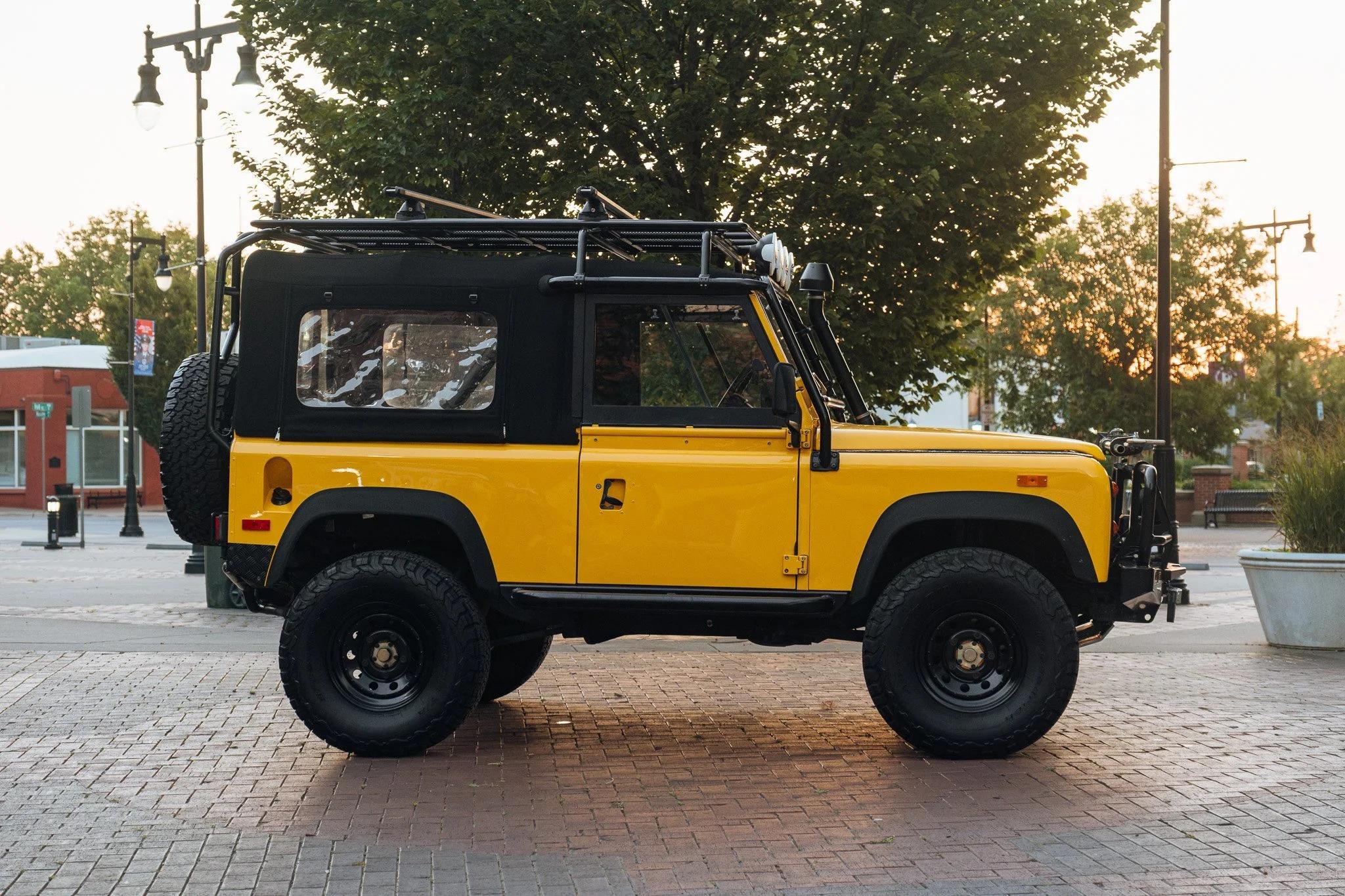 1994 Land Rover Defender 90 NAS - 2