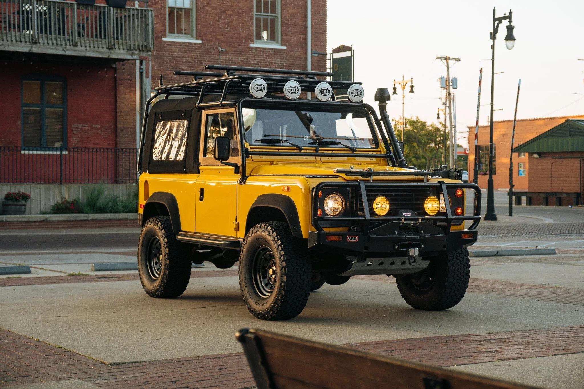 1994 Land Rover Defender 90 NAS