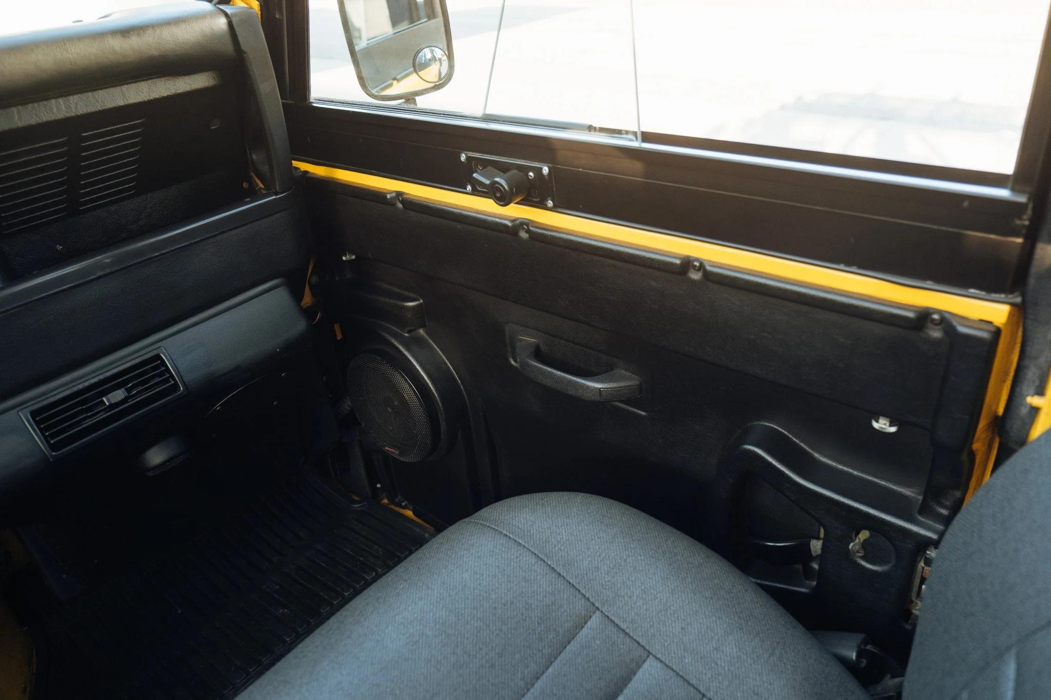 1994 Land Rover Defender 90 NAS