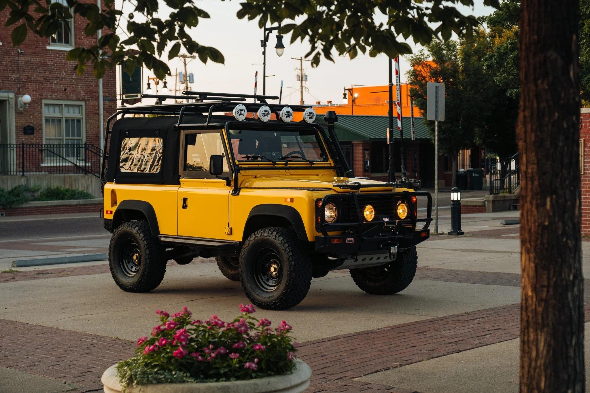 1994 Land Rover Defender 90 NAS