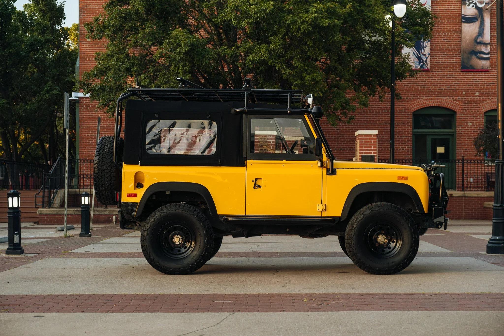 1994 Land Rover Defender 90 NAS