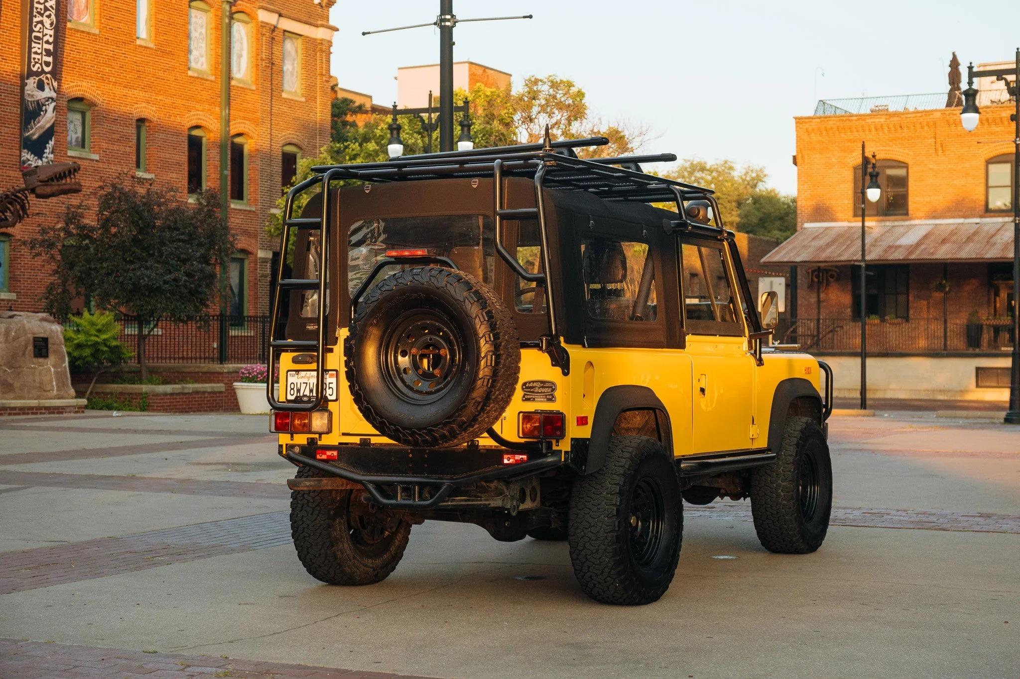 1994 Land Rover Defender 90 NAS