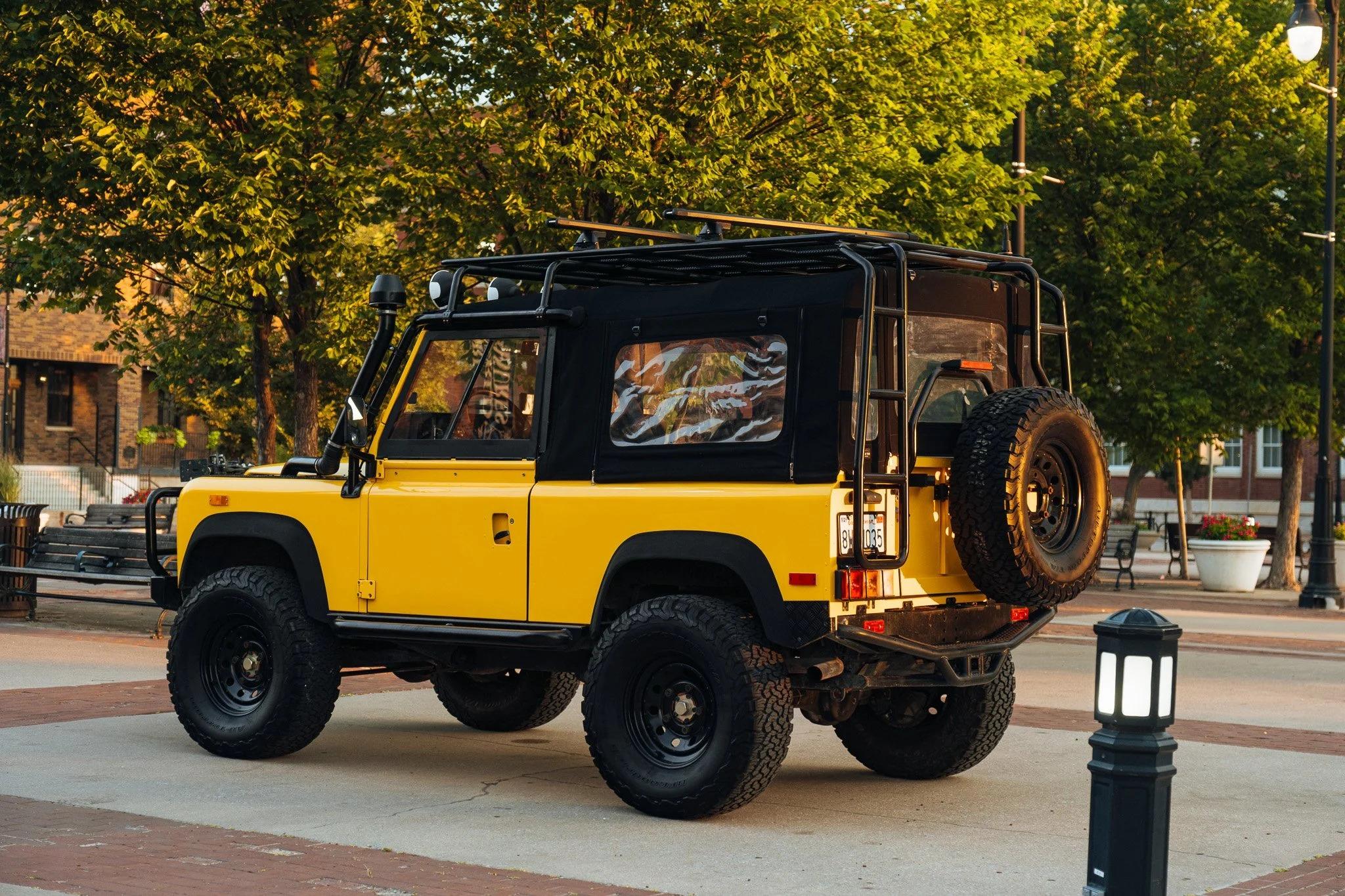 1994 Land Rover Defender 90 NAS