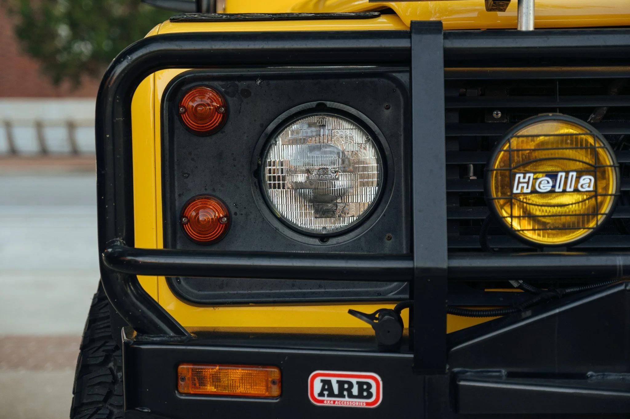 1994 Land Rover Defender 90 NAS