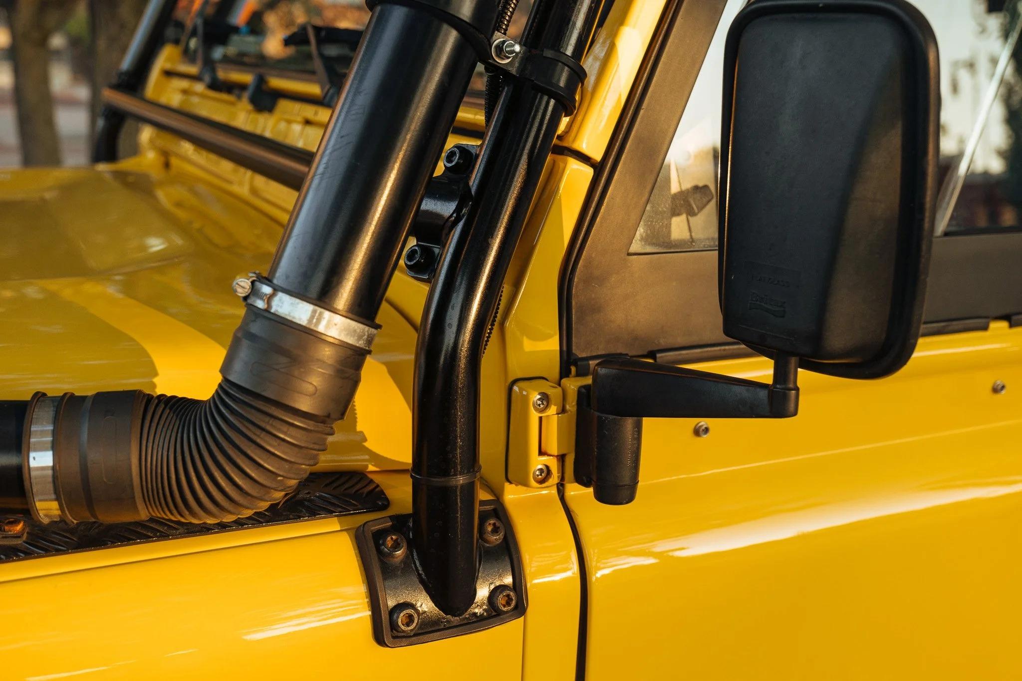 1994 Land Rover Defender 90 NAS