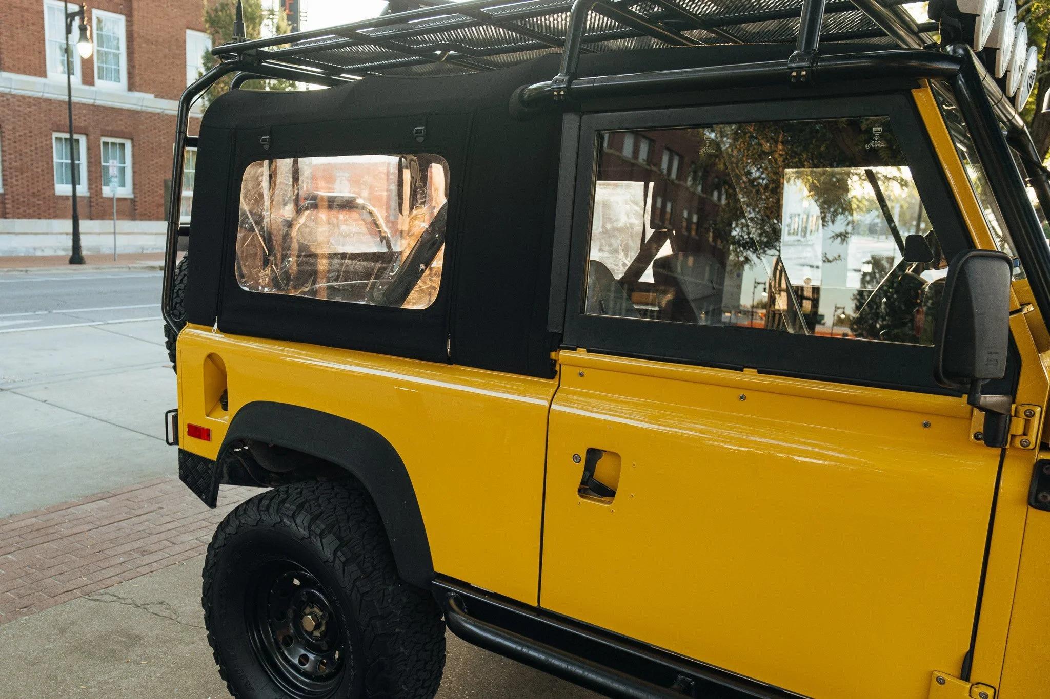 1994 Land Rover Defender 90 NAS