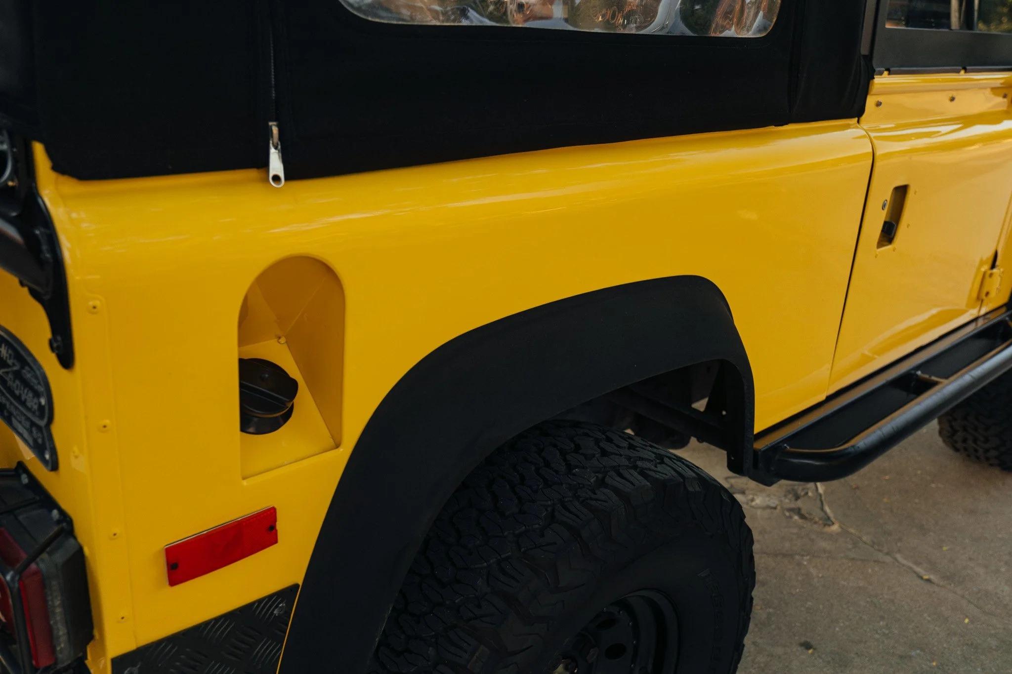 1994 Land Rover Defender 90 NAS