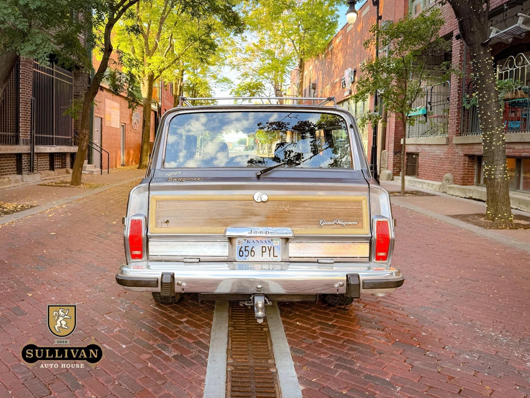 1989 Jeep Grand Wagoneer