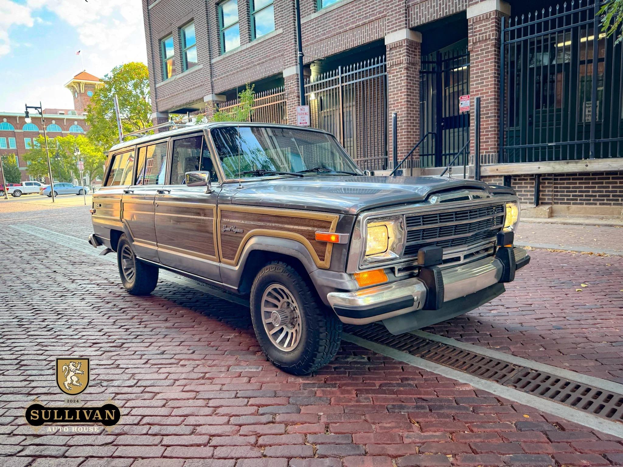 1989 Jeep Grand Wagoneer