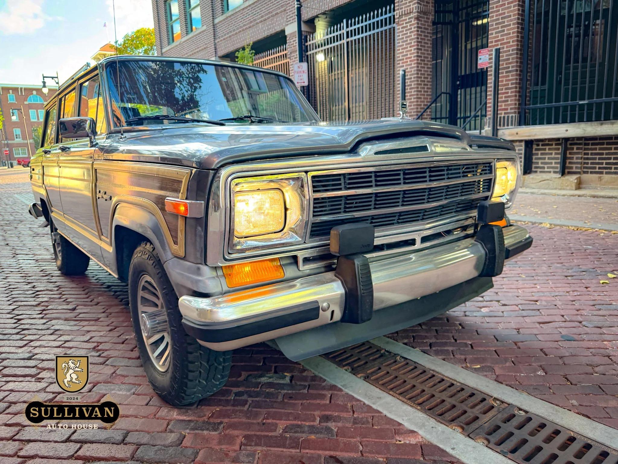 1989 Jeep Grand Wagoneer