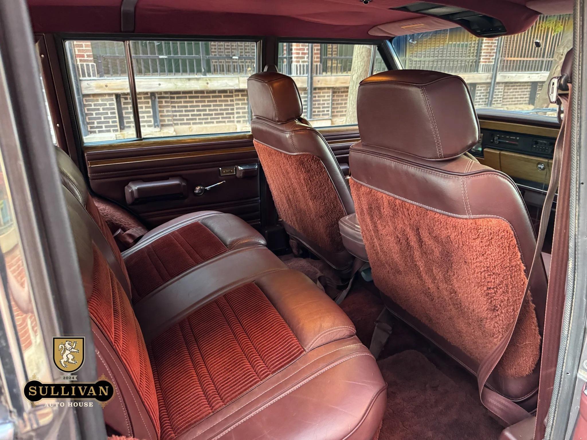1989 Jeep Grand Wagoneer