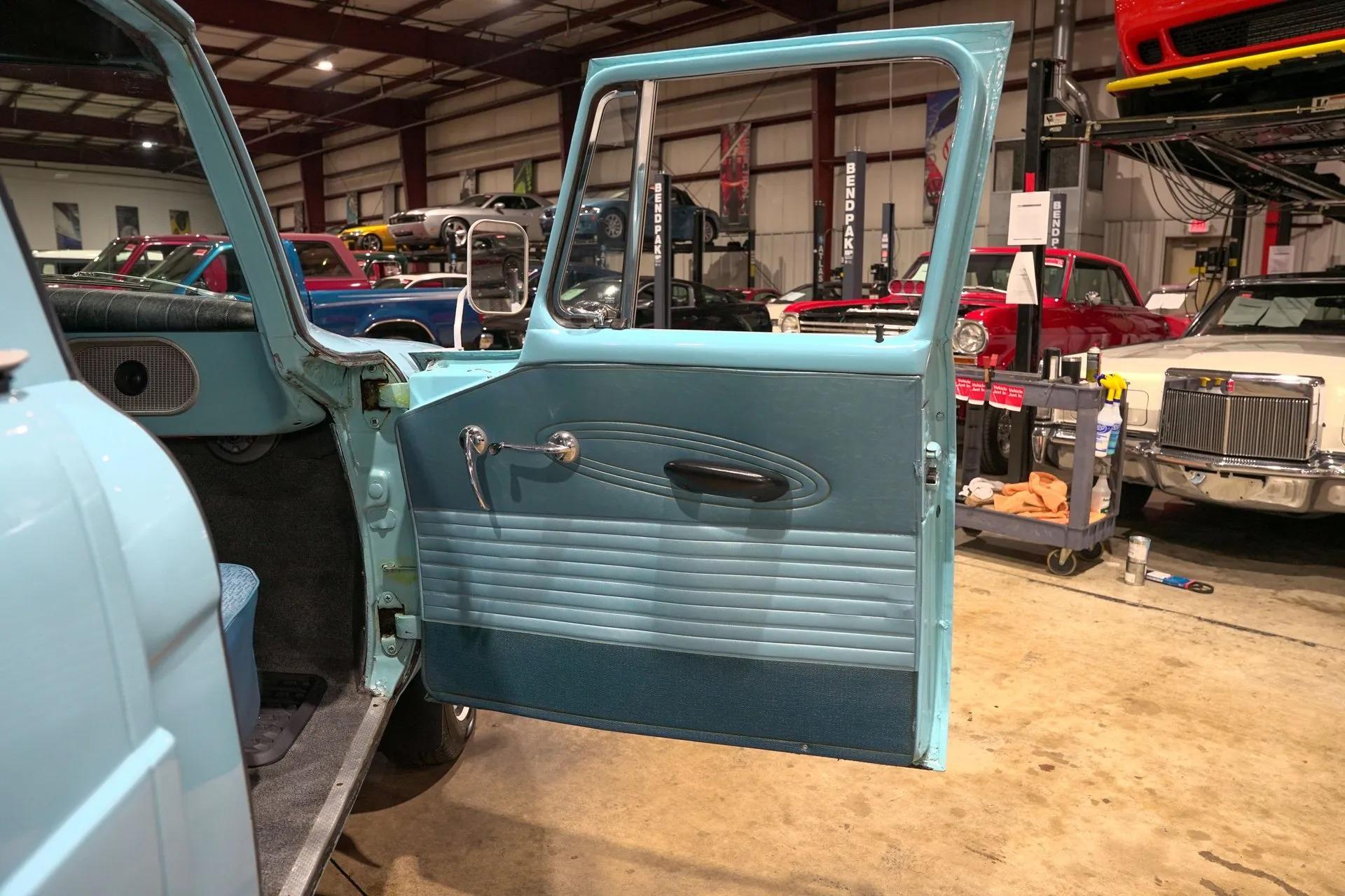 1962 Studebaker Champ