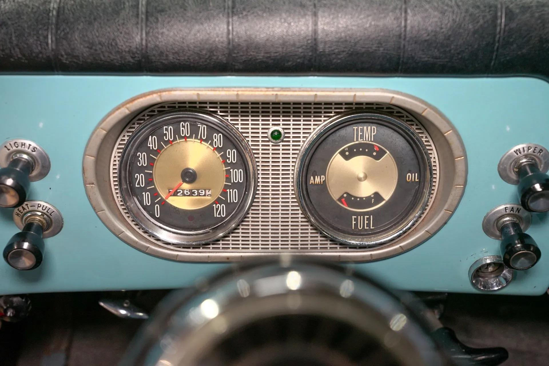 1962 Studebaker Champ