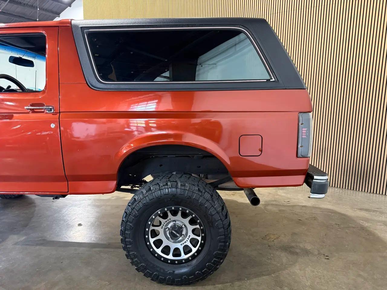 1989 Ford Bronco XLT