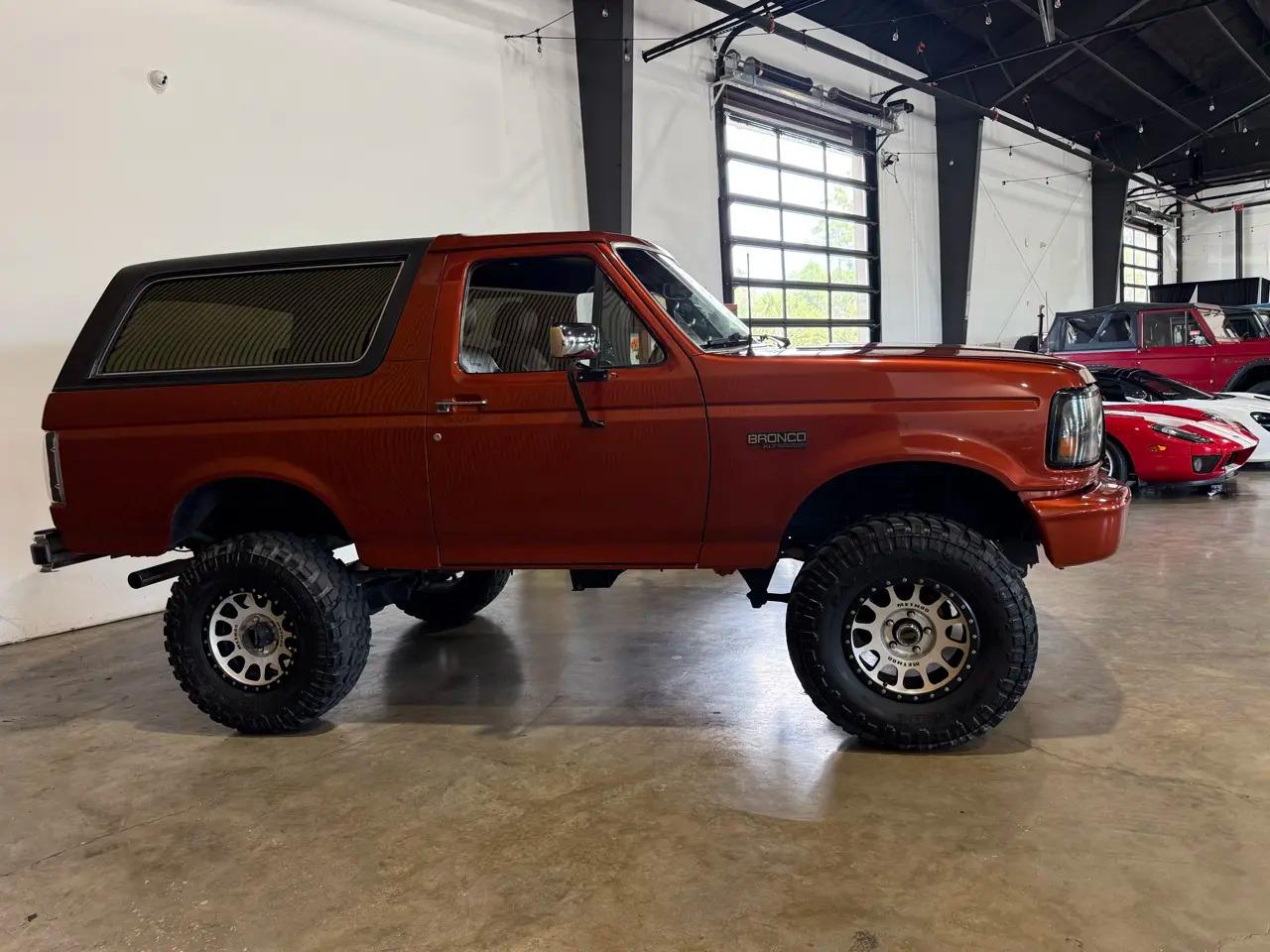 1989 Ford Bronco XLT