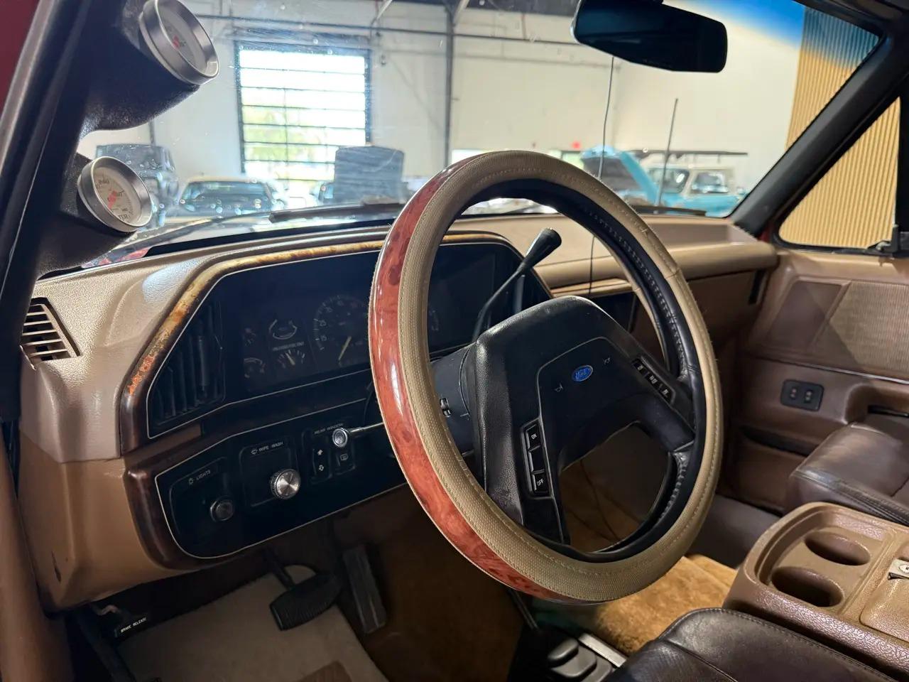 1989 Ford Bronco XLT