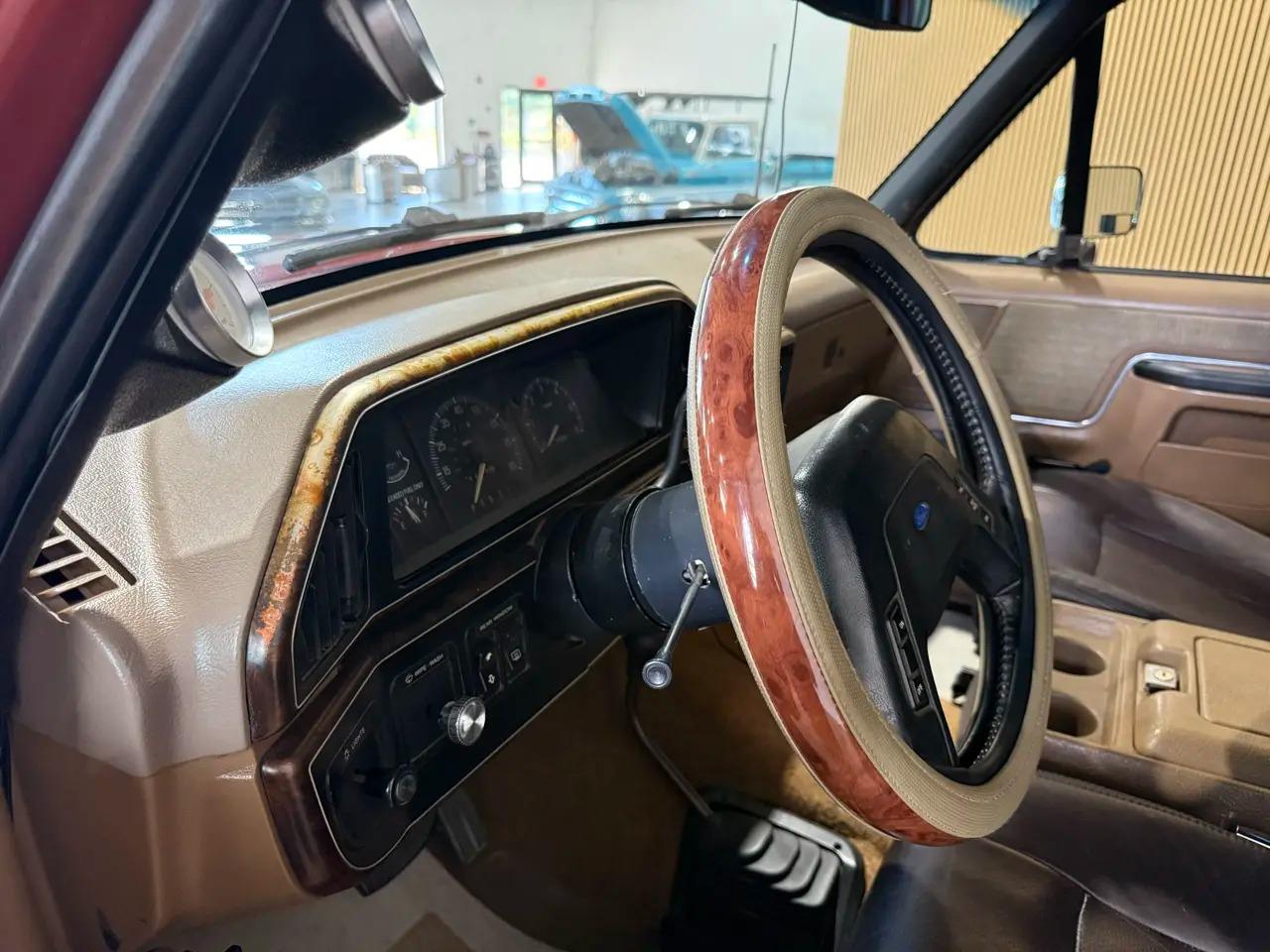 1989 Ford Bronco XLT
