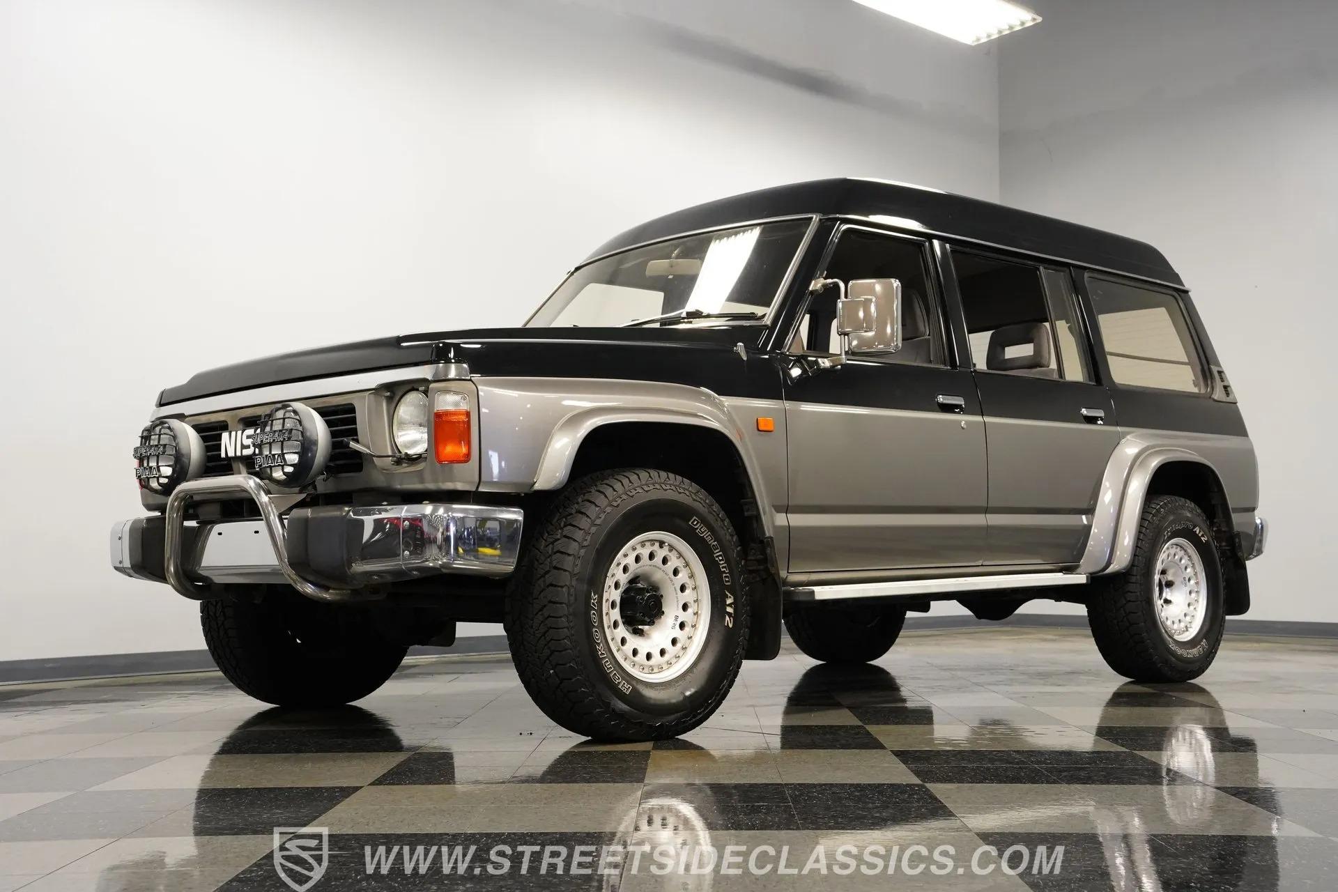  Nissan Safari