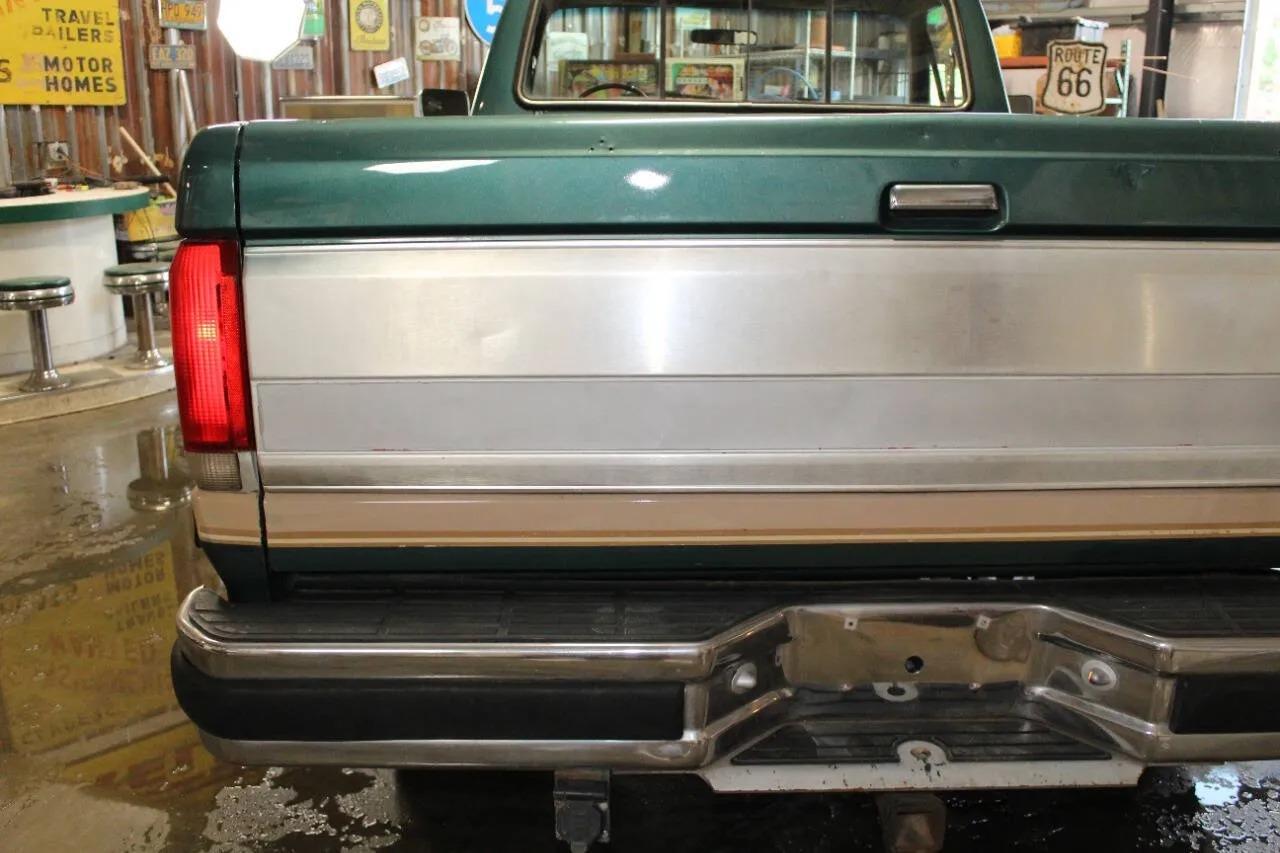 1989 Ford F-250 XLT Lariat