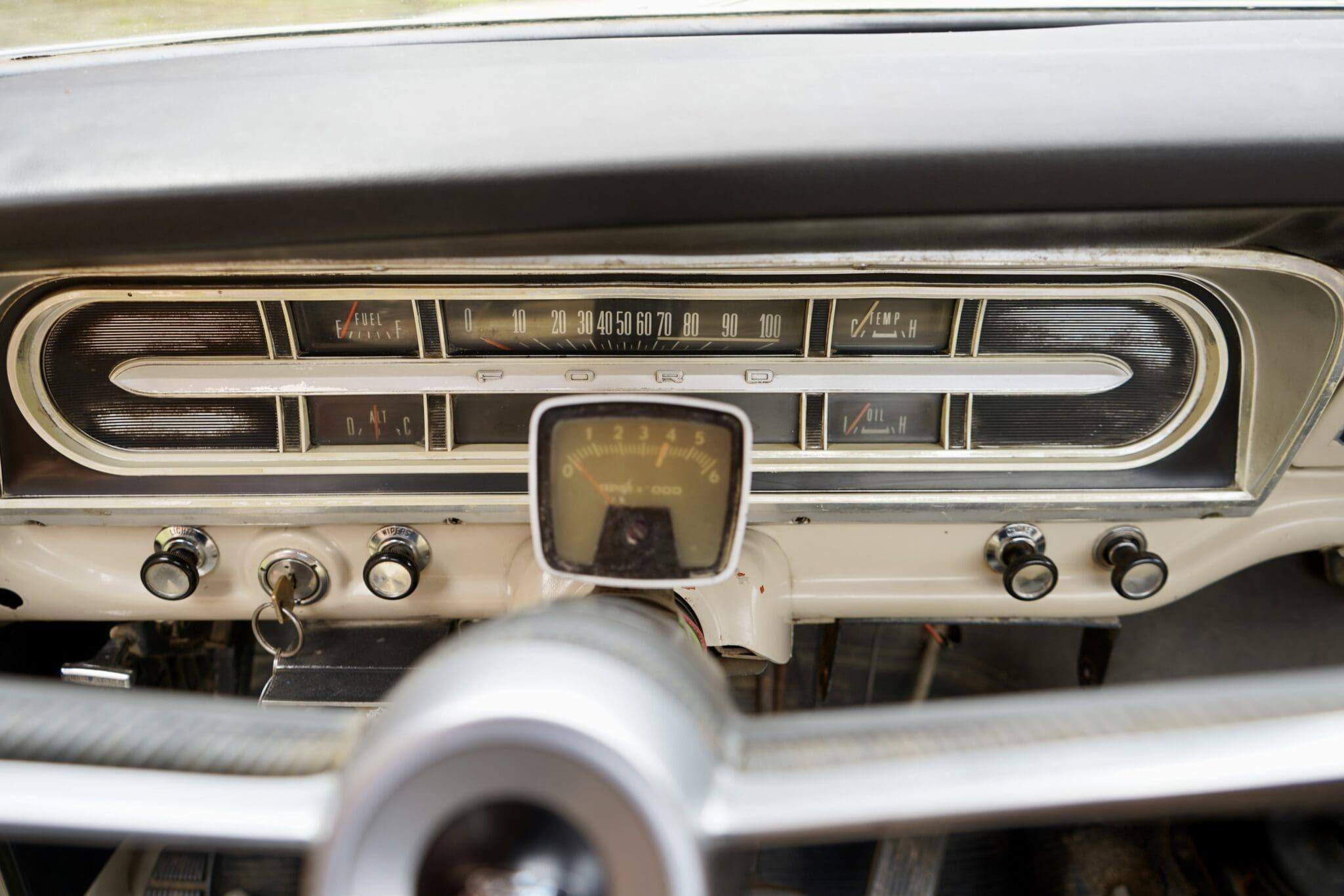 1969 Ford F-250 Custom 4×4 Highboy