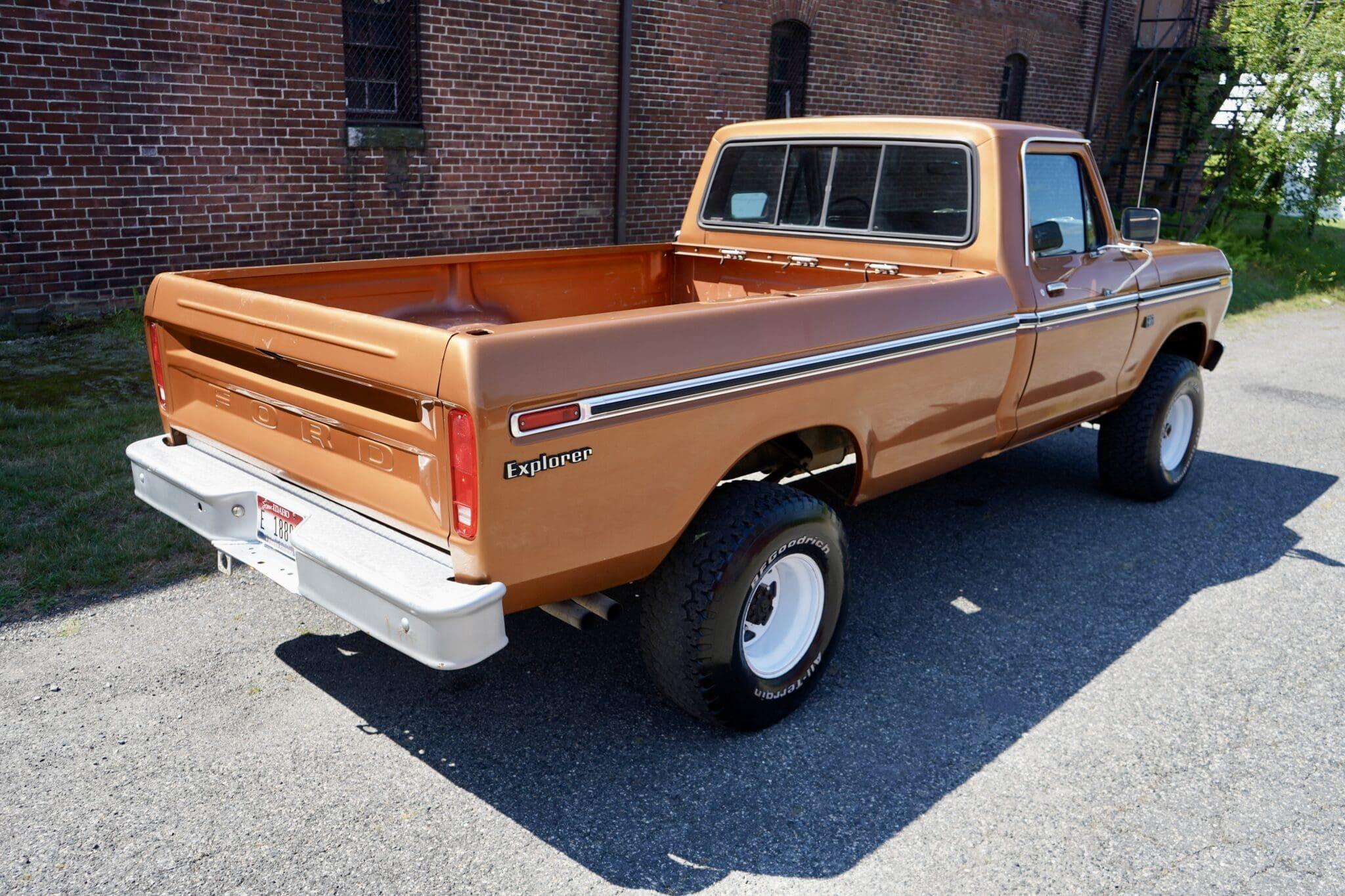 1975 Ford F-250 Custom 4×4 Highboy Explorer