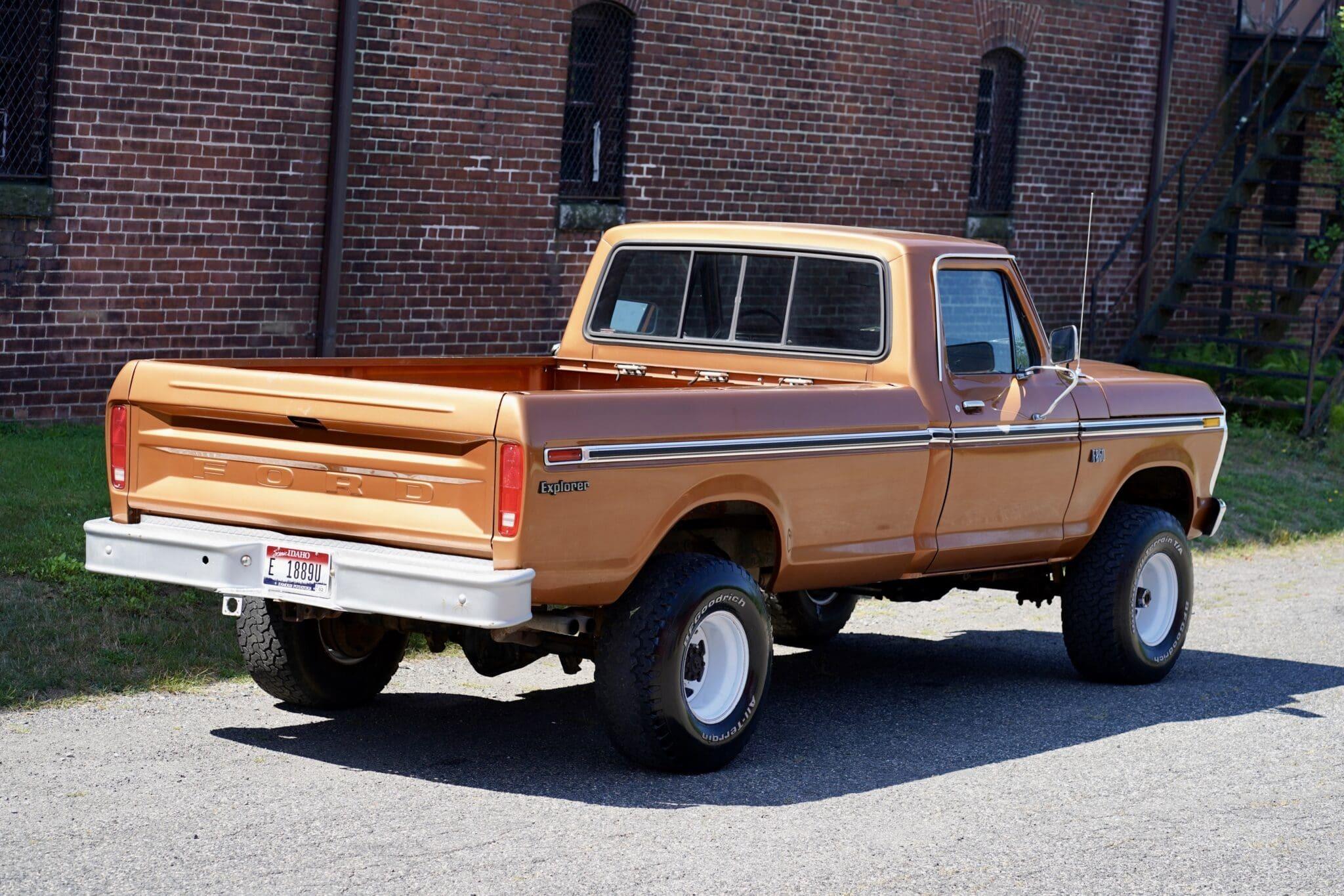 1975 Ford F-250 Custom 4×4 Highboy Explorer - 5