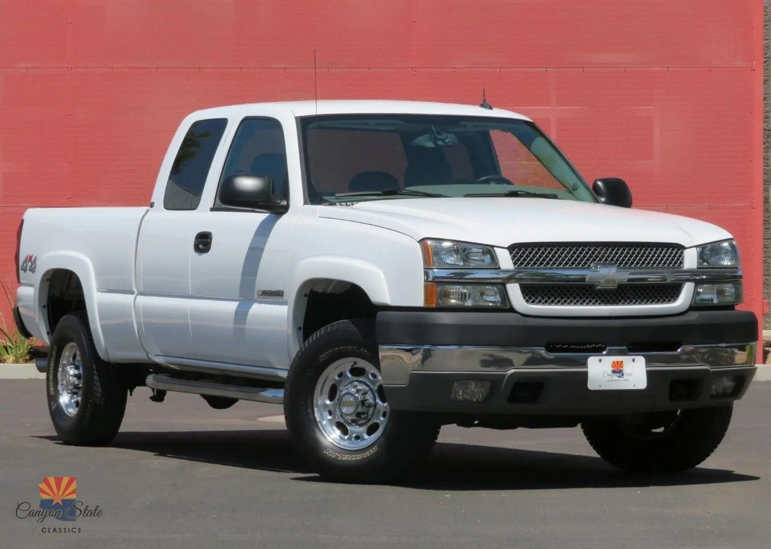 2004 Chevrolet Silverado 2500HD - 2