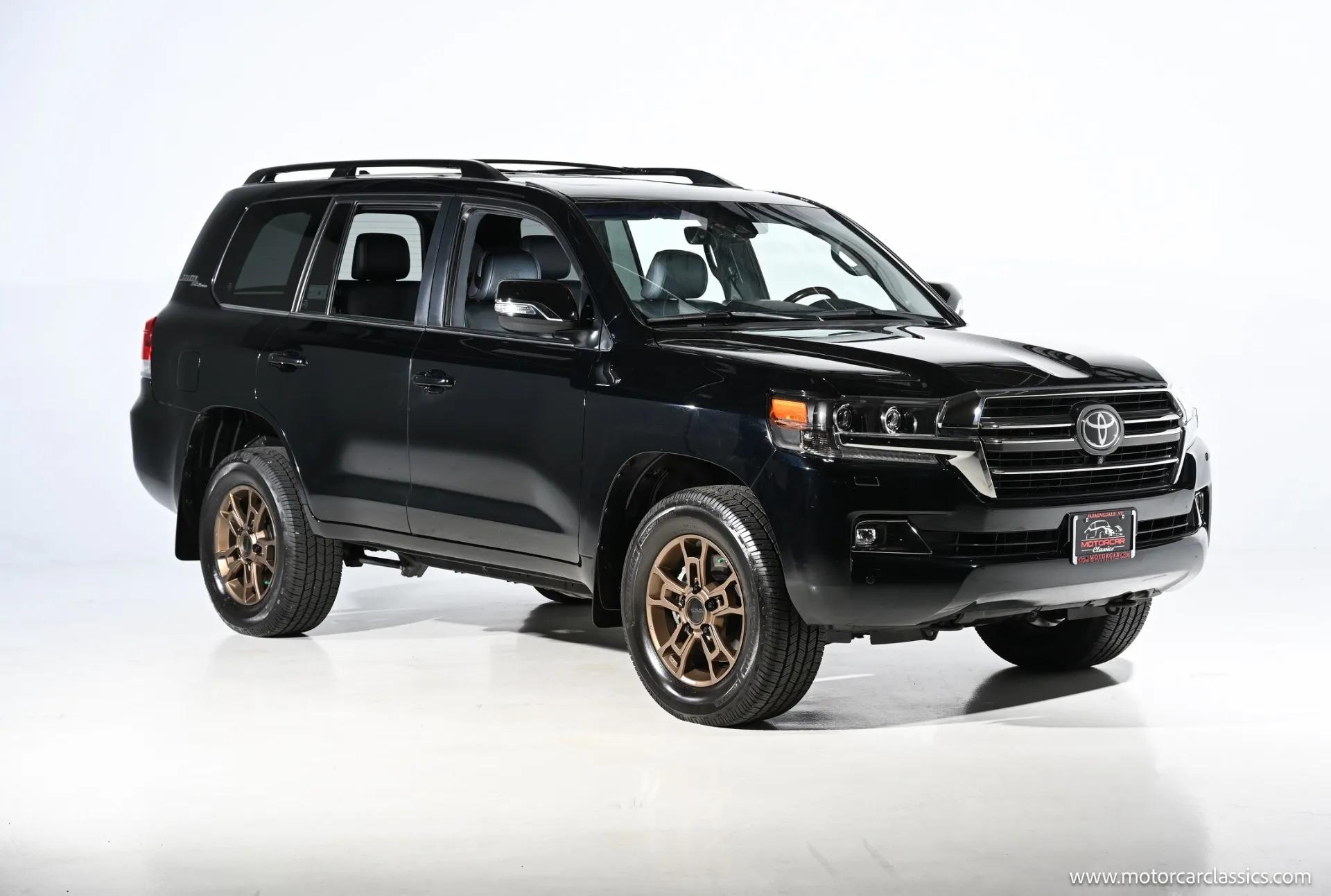 2020 Toyota Land Cruiser Heritage Edition