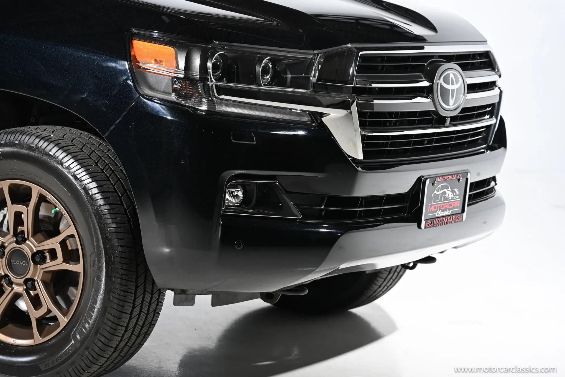 2020 Toyota Land Cruiser Heritage Edition