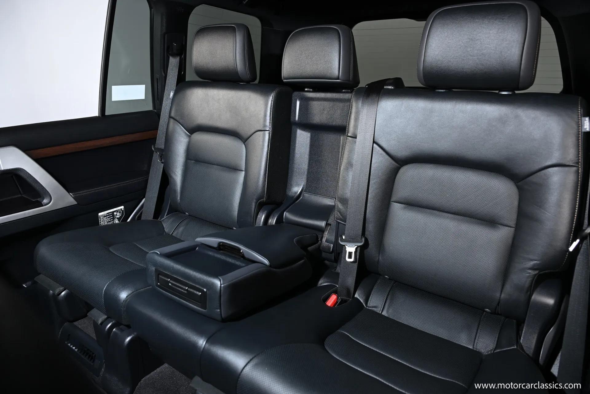 2020 Toyota Land Cruiser Heritage Edition