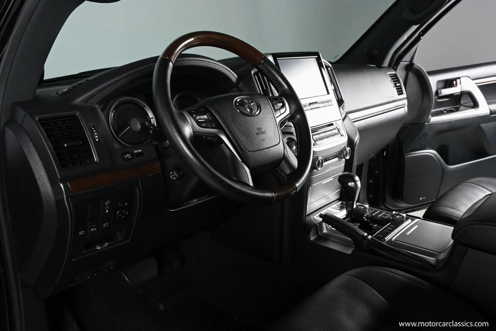 2020 Toyota Land Cruiser Heritage Edition