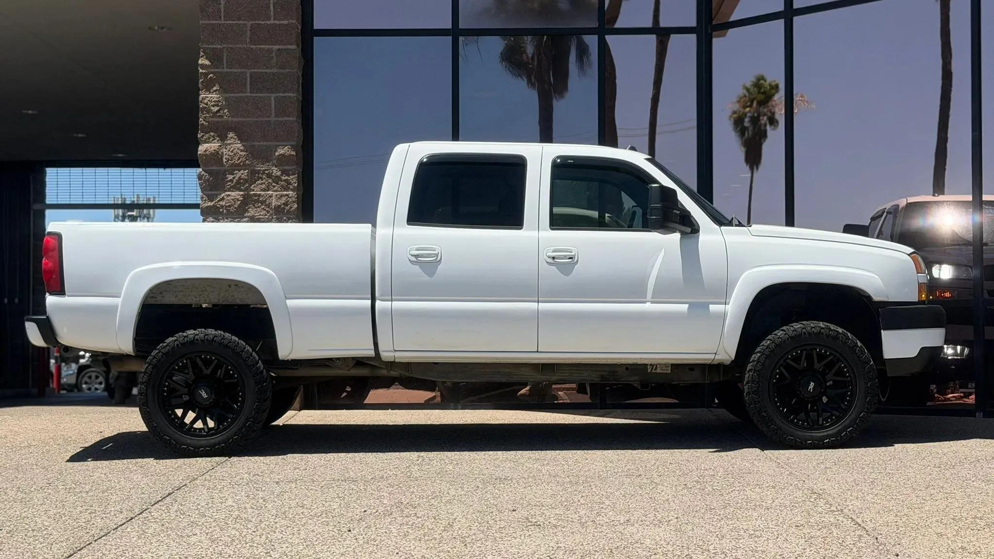 2004 Chevrolet Silverado 2500HD LT
