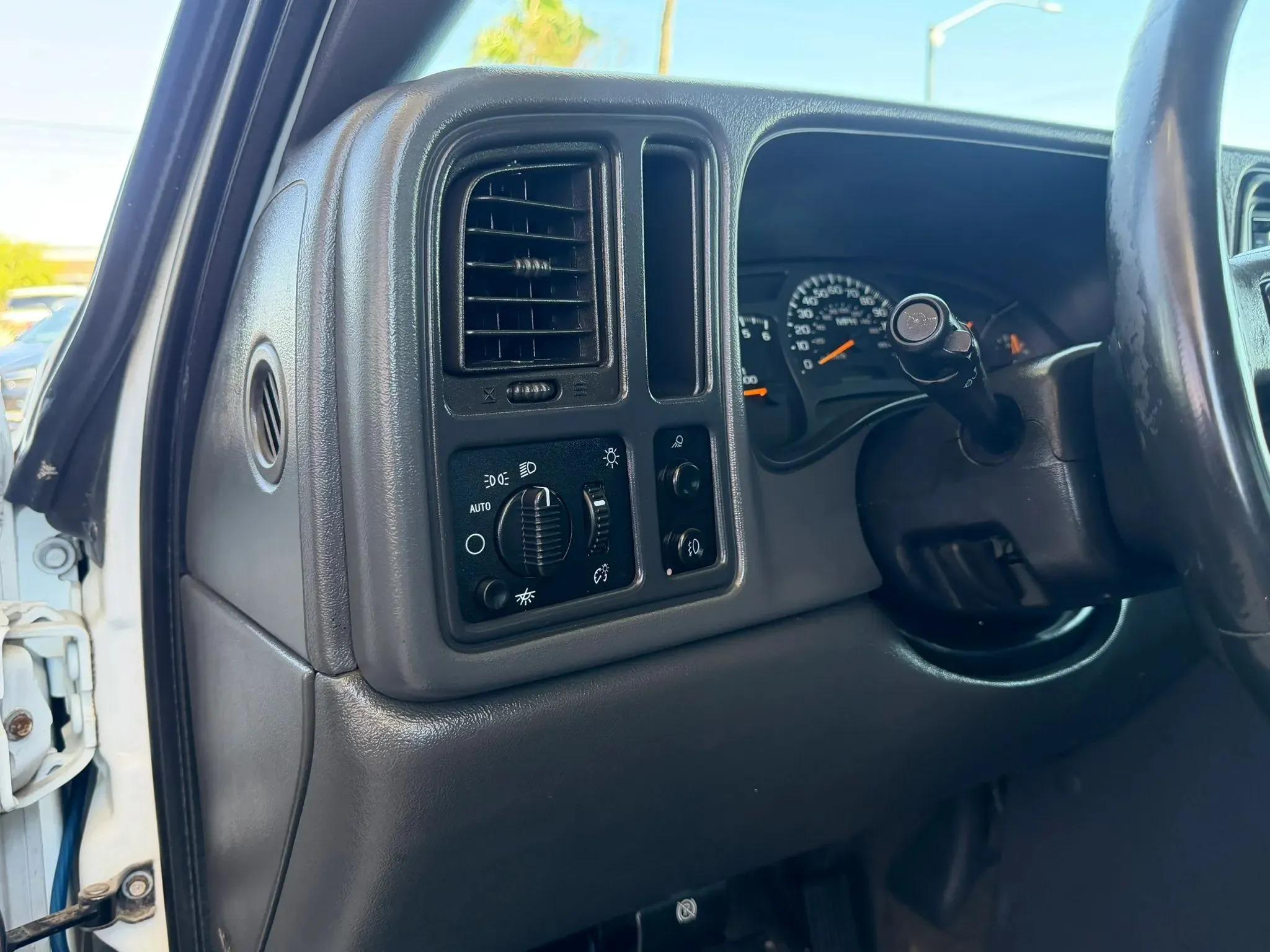 2004 Chevrolet Silverado 2500HD LT