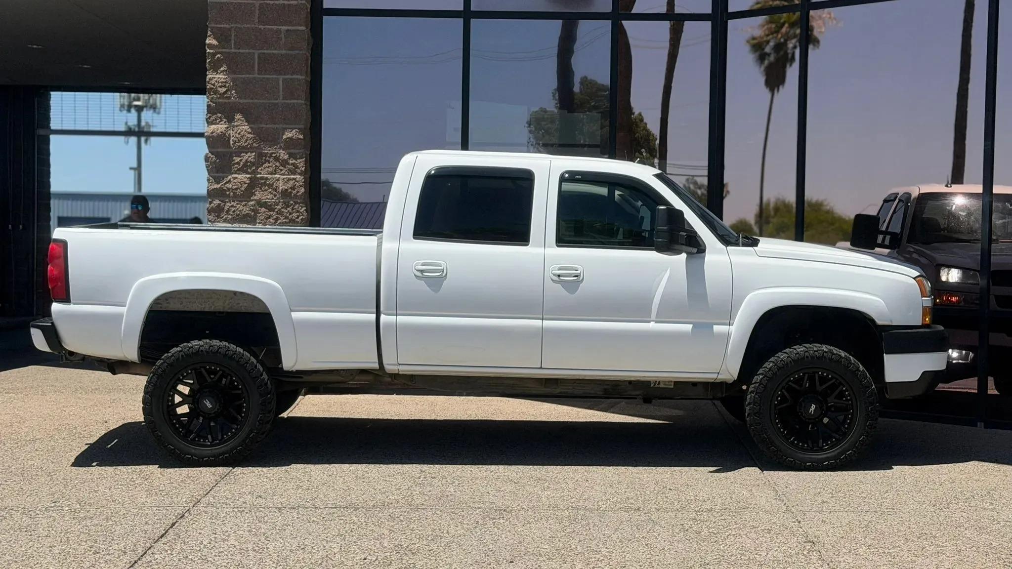 2004 Chevrolet Silverado 2500HD LT