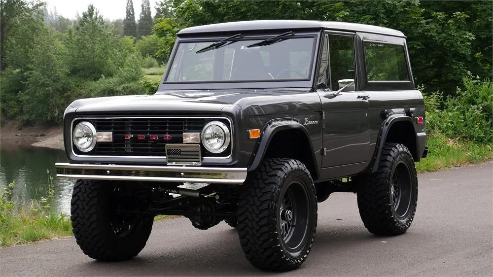  Ford Bronco