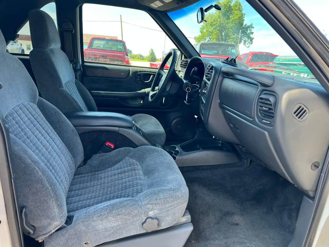 2000 Chevrolet Blazer S-10