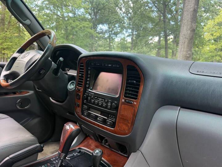 2002 Lexus LX 470