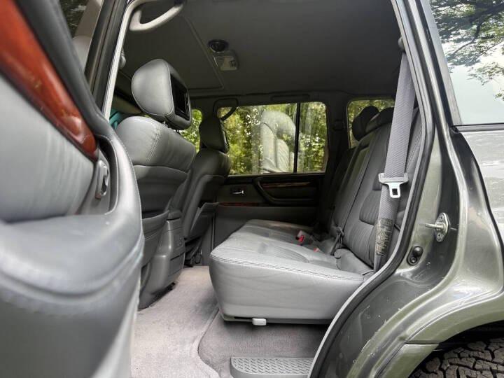 2002 Lexus LX 470