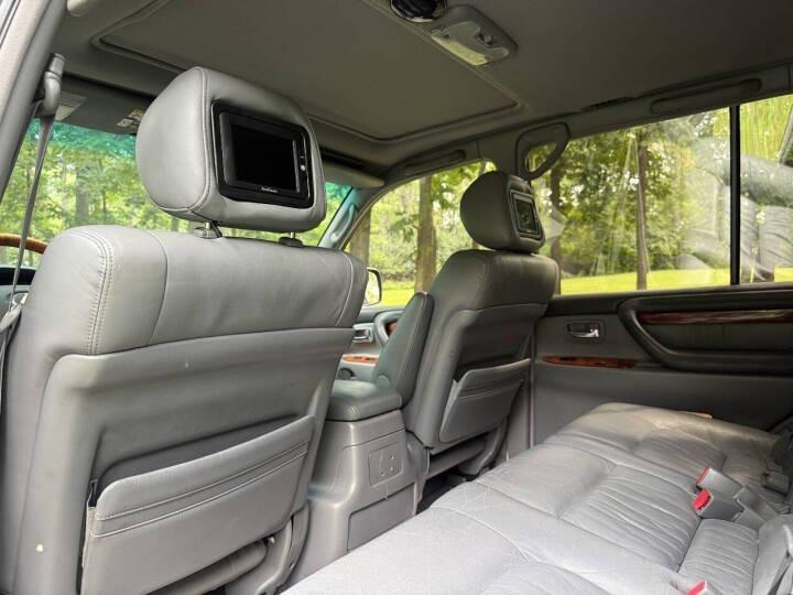 2002 Lexus LX 470