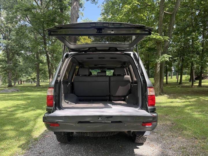 2002 Lexus LX 470