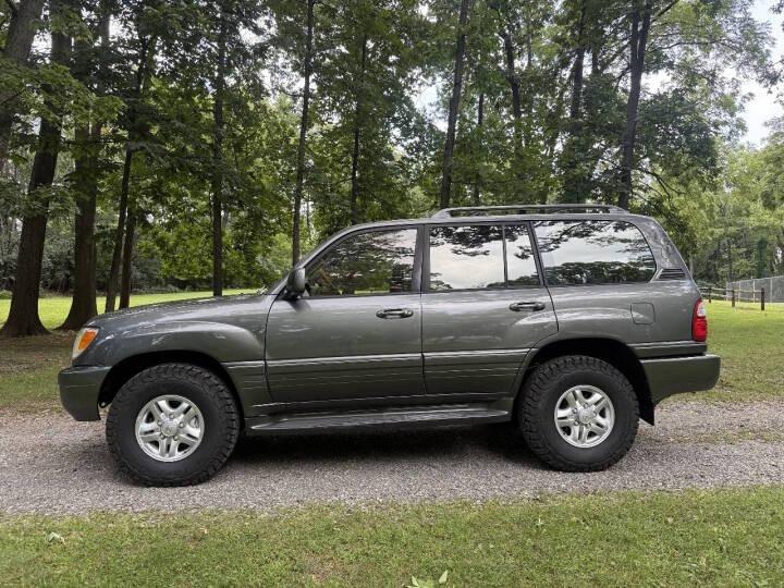 2002 Lexus LX 470