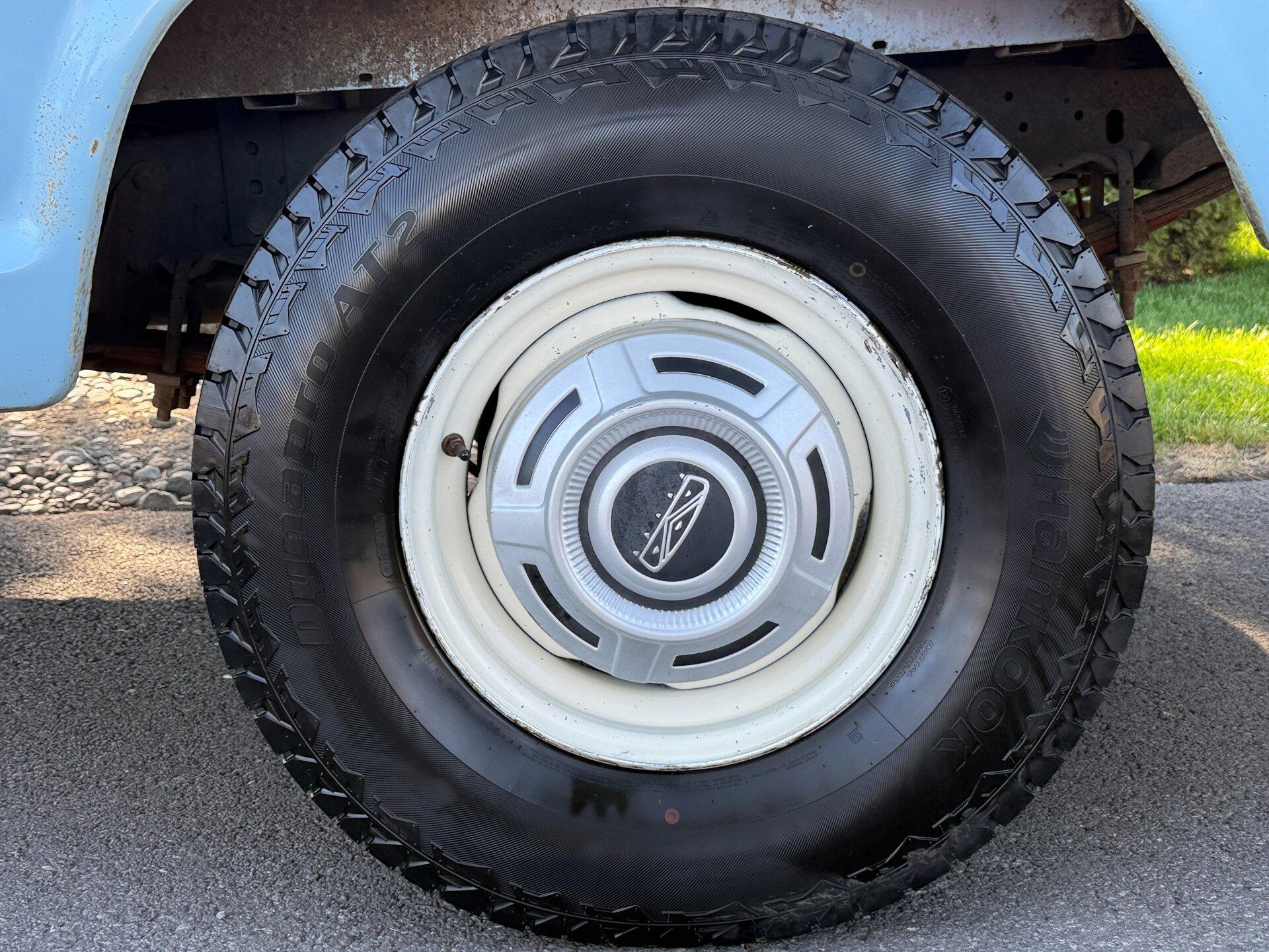 1972 Ford F-250 Camper Special
