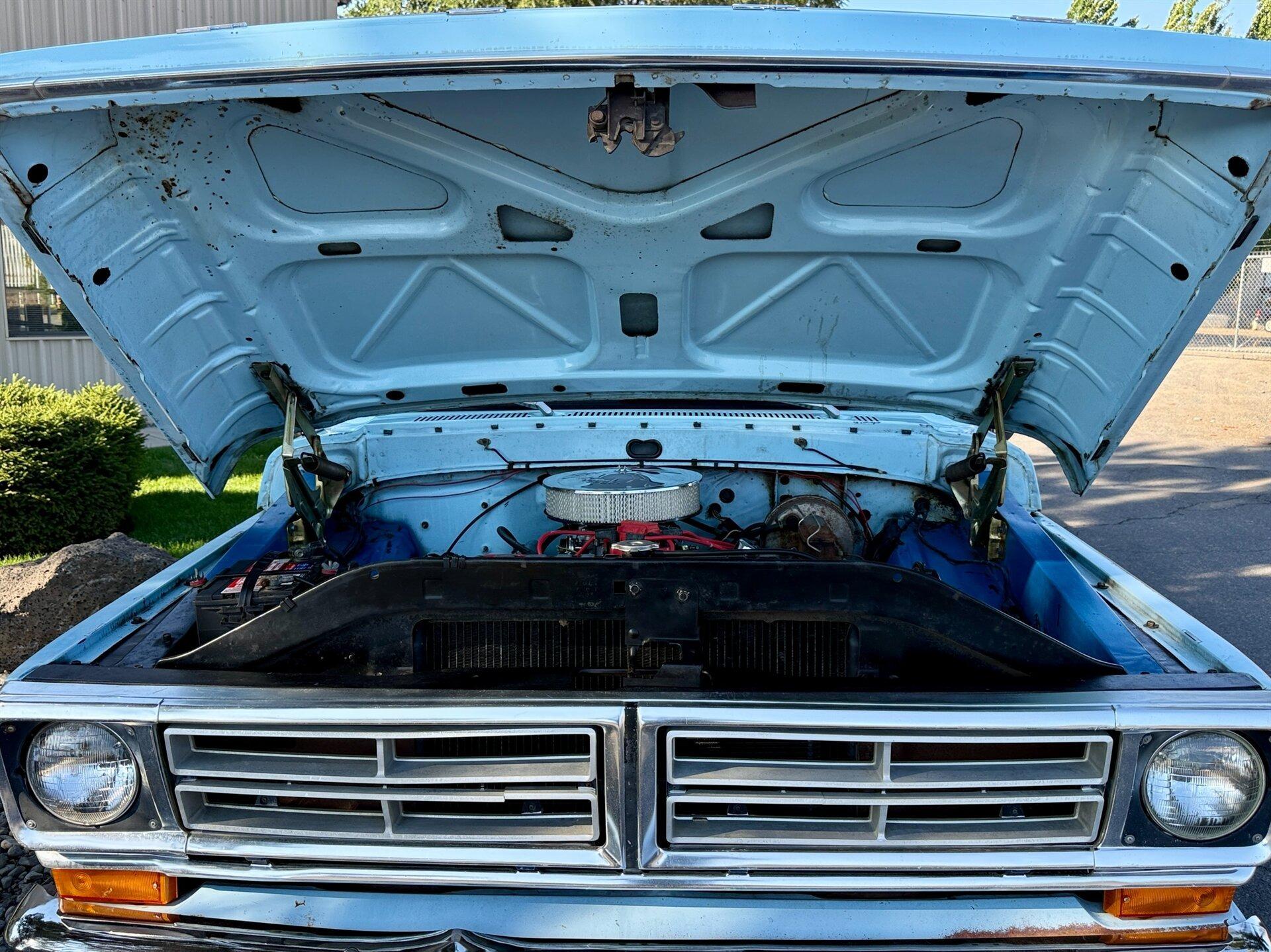 1972 Ford F-250 Camper Special