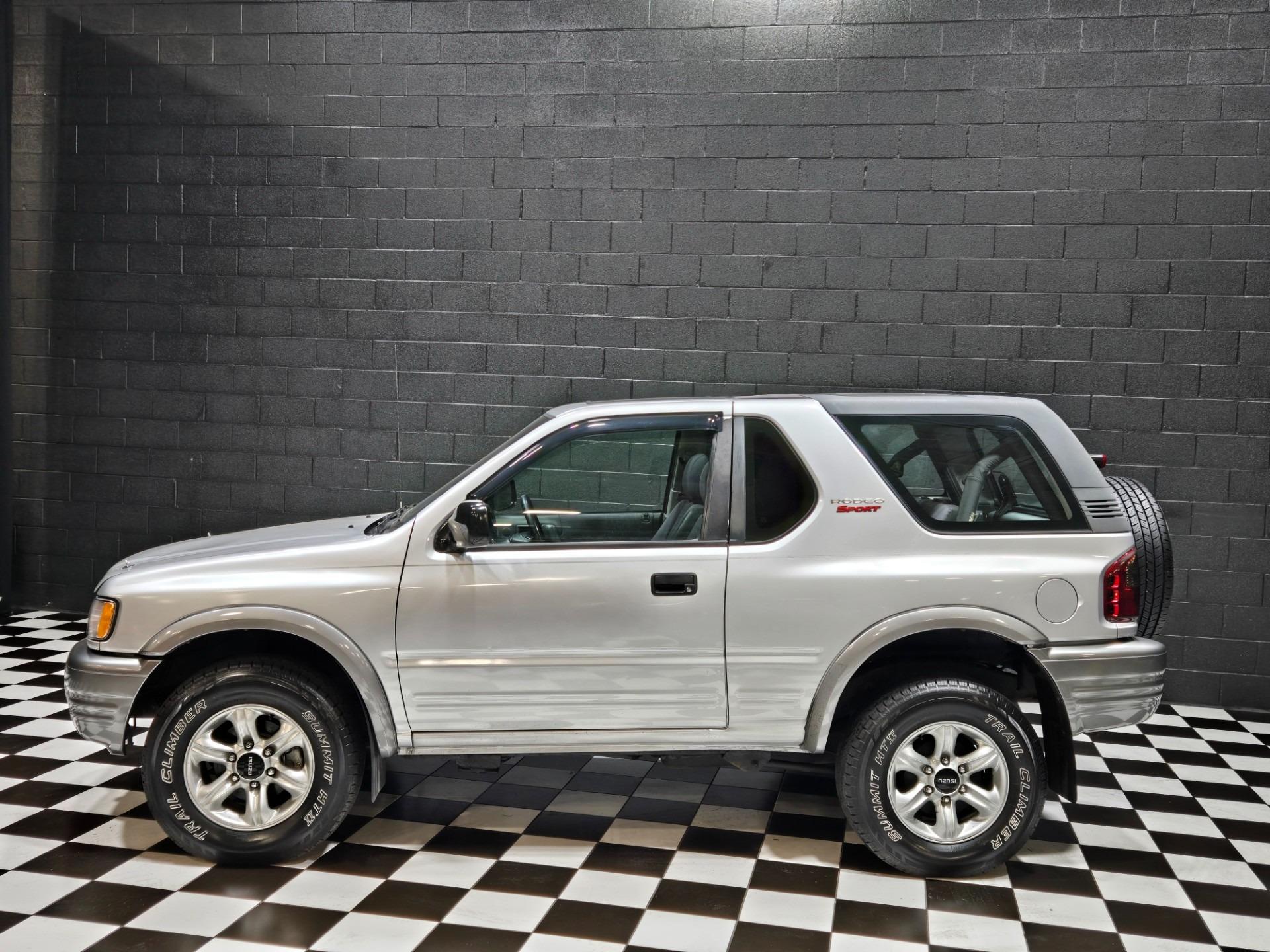 2002 Isuzu Rodeo Sport S