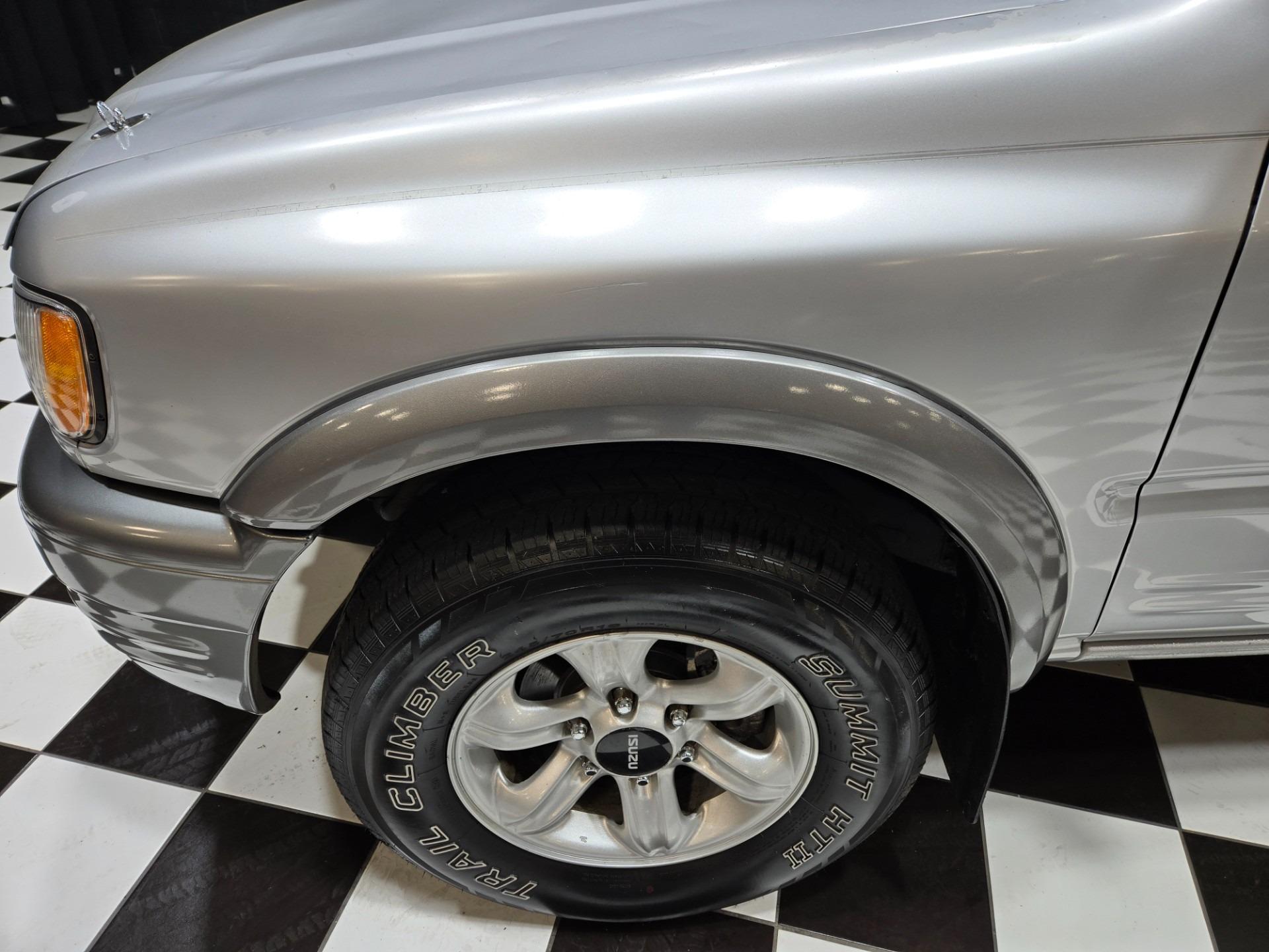 2002 Isuzu Rodeo Sport S